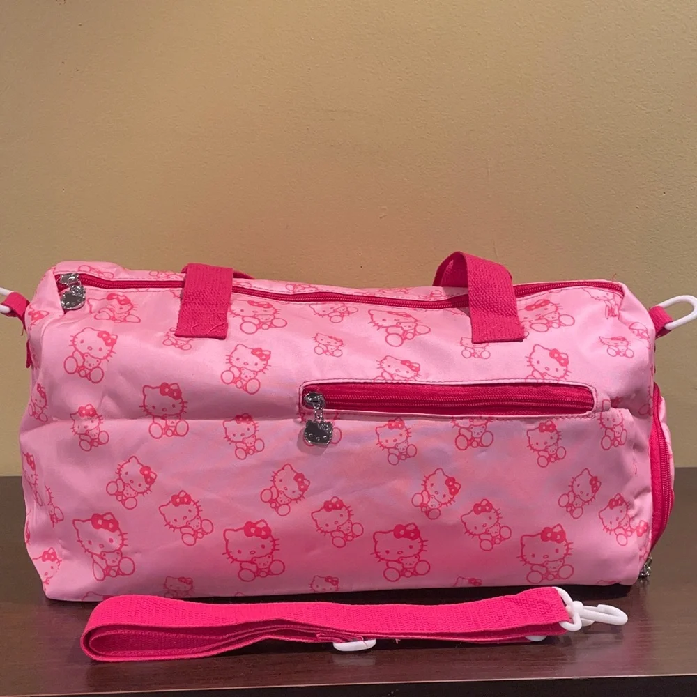 Cat Mom Pink Duffel Bag – Sanrio Travel Tote, Gym Bag, Weekender, Cat Mom